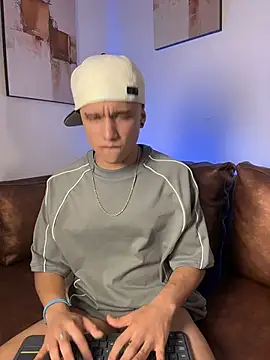 Chat +18 de Dominik_Souza ao vivo