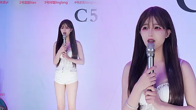 C5888 Live XXX-Chat