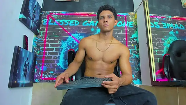 Yoel_Blessed's Live XXX Chat