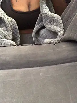 theprettysoles Chat XXX live