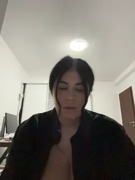DaianaKimberly Adlı Modelin Canlı XXX Sohbeti