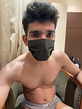 Naughtytomboy78 élő XXX-chatje