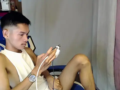riks_tyler Chat XXX live