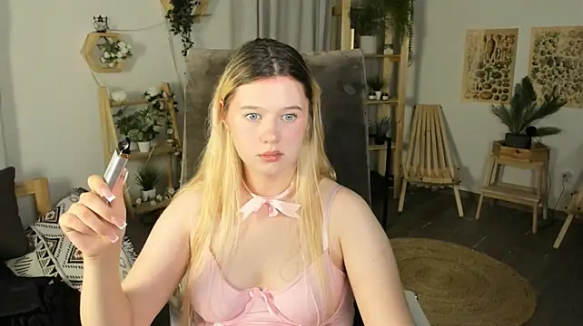 CelestineMauriac – Live XXX-chat
