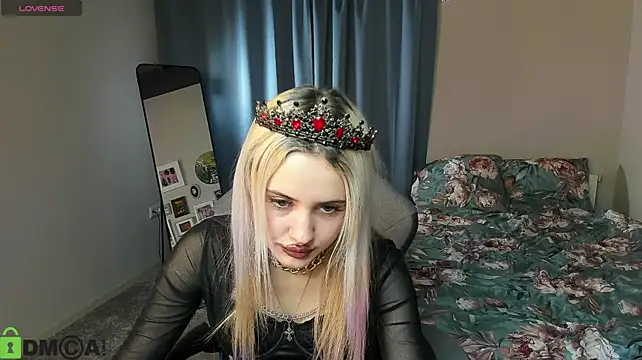 LaslyAngel Adlı Modelin Canlı XXX Sohbeti
