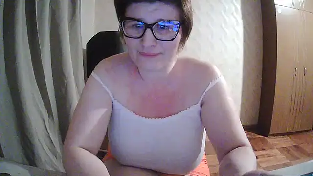 Chat +18 de Jolinaha ao vivo