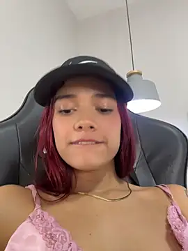 Chat +18 de amber_sparkle ao vivo