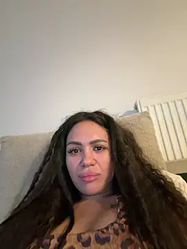 JustLora Chat XXX live