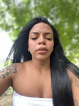 دردشة Charly_ الجنسية المباشرة