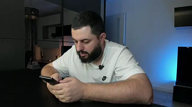 DravenPeak's Live XXX Chat