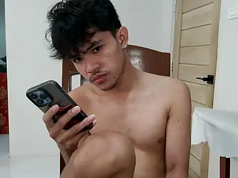 urBunnyboi 在線直播表演