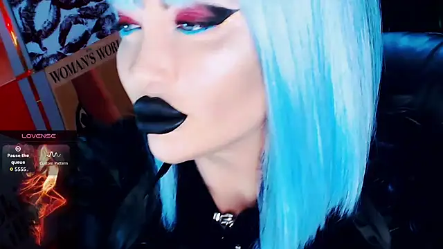 Chat +18 de Roxyenergy ao vivo