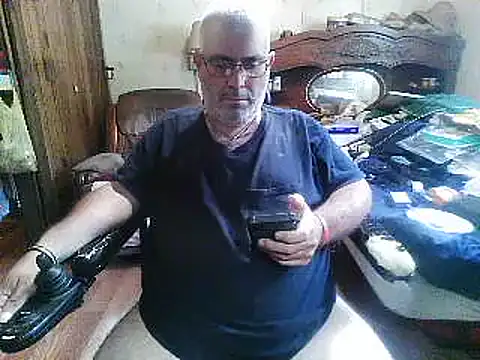 Chatroom XXX en direct de hearseguy77