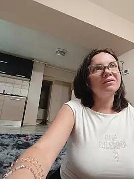 Diamond_Monna Chat XXX live