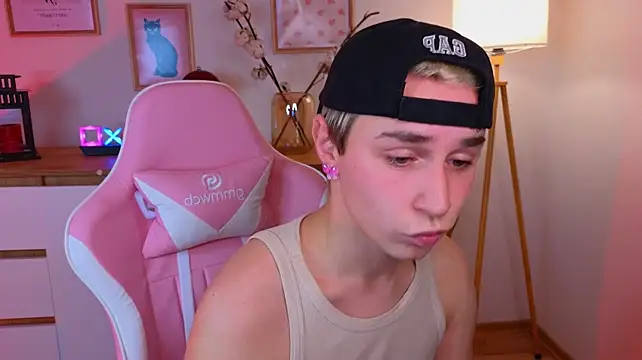 צ'אט XXX בשידור חי של e1v1s