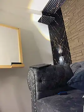 Lander_Cruz Chat XXX live