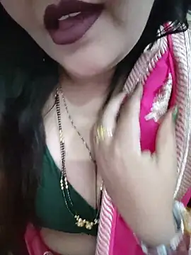 Mayuri77's Live XXX Chat