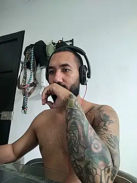 Онлайн чат XXX _Amauri