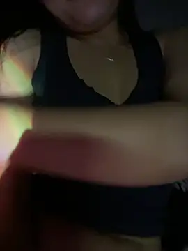 Louvi_ 现场XXX聊天