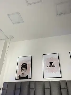 JuliaColemannn Live XXX chat