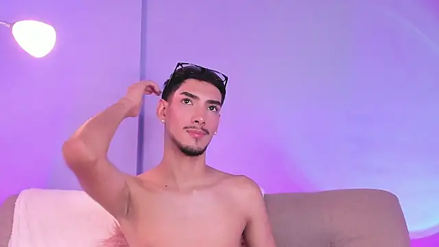 ApoloXanthos – Naživo XXX chat