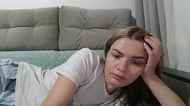 Isabelitta333's Live XXX Chat