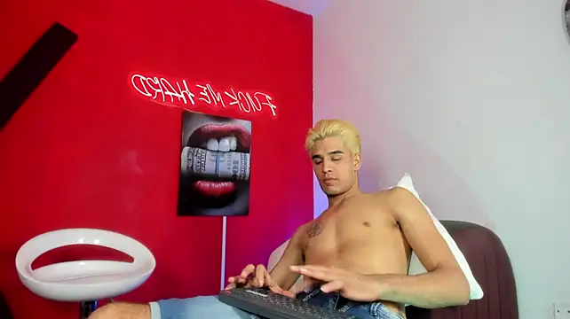 Živý XXX chat BIG_LOVERS33