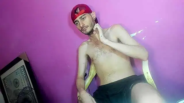 Chatroom XXX en direct de Sissywhite7