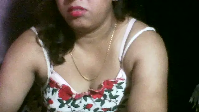 Chat XXX ao vivo de koyel90