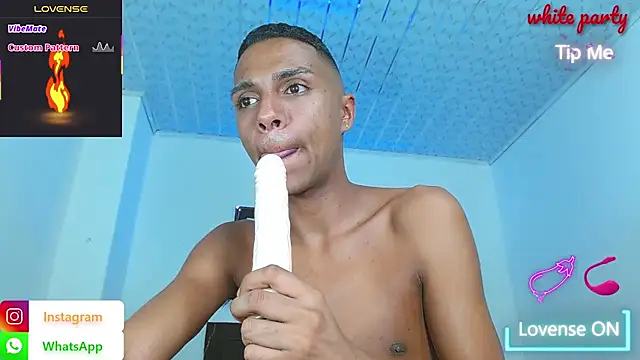 hotboyluxe 라이브 XXX 채팅