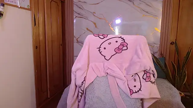Chat +18 de kittycatw ao vivo