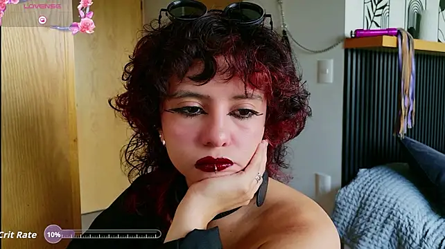 Chat +18 de Sweet_Chaos ao vivo