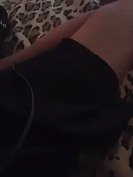 ResolvedCurfew Webcam Show