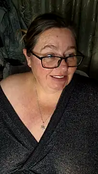 Chat XXX en directo de Iceprincess2bad4u