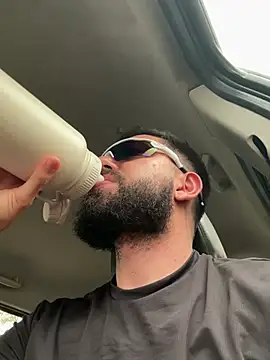 צ'אט XXX בשידור חי של nicovega1_