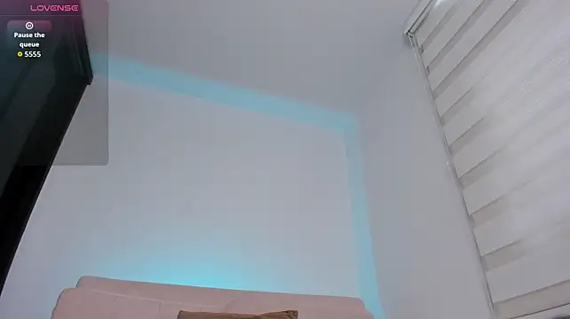 arianna_000 live XXX chat