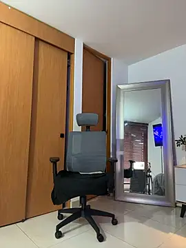 Chris_Clarck's Live XXX Chat