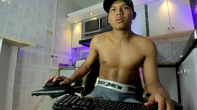 Elio_kai1 – Live XXX-chat