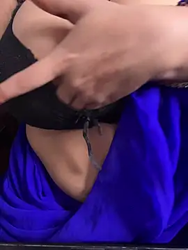 XXX chat uživo modela DarlingRuby