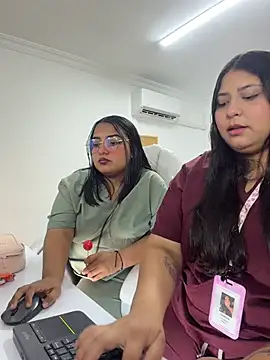 Mia_roussee_n Webbikameraesitys