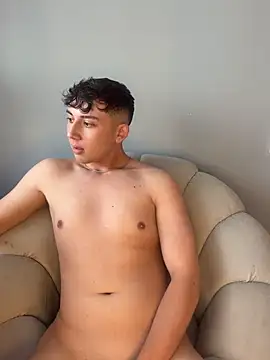 OLIVER_KのライブXXXチャット