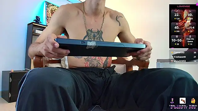 Darkwin666's Live XXX Chat