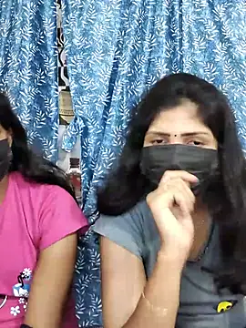 Chatroom XXX en direct de Tamil_SweetHeart