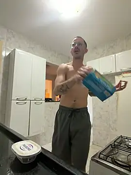 XXX chat uživo modela MeladoDiMel