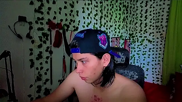 XXX chat uživo modela Andy_gray