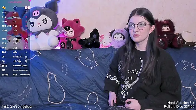 Chat +18 de SleepingDuo ao vivo