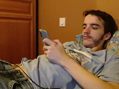 Tombgy07's Live XXX Chat