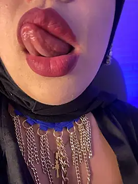 Chat XXX en directo de zahra_Jalid