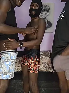 Bantanaboy3 live XXX chat