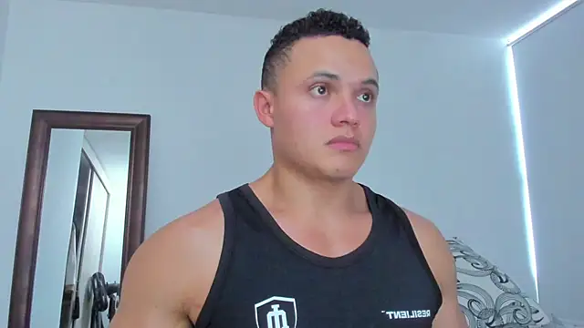 Chat XXX ao vivo de KingLevi01